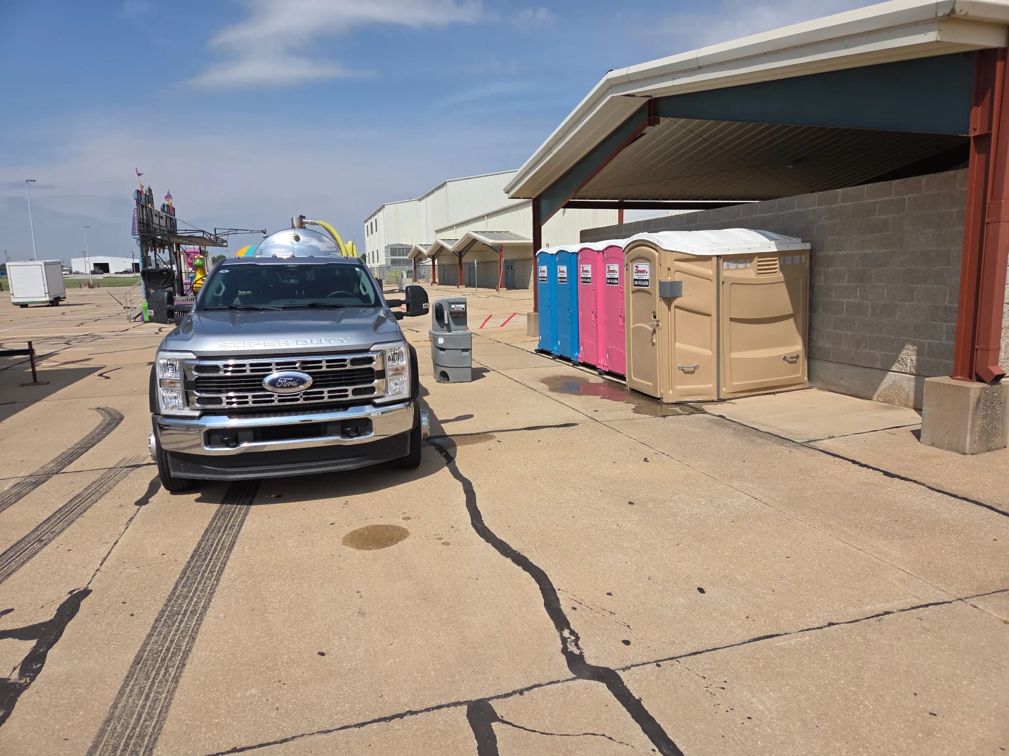Brower Inc. deluxe flushable portable toilet at an outdoor event venue in Oklahoma